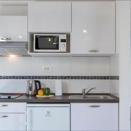 Central Apartments Пула Екстер'єр фото